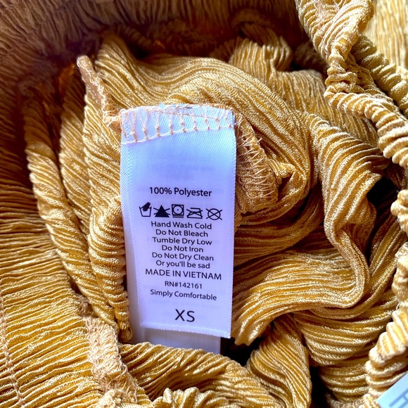 Pants - Picture 3 of 3